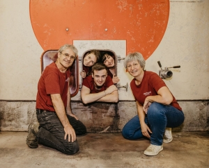 483647989_1178974707569109_5038258635483247466_n La famille Saurel du domaine Montirius